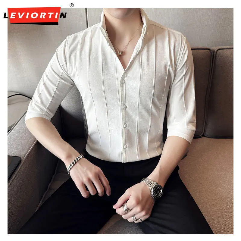 Plus Size 4XL-M Summer Fashion V Neck Half Sleeve Striped Shirts For Men Clothing 2023 Slim Fit Casual Club/Prom Tuxedo Dress
Plus Size 4XL-M Summer Fashion V Neck Half Sleeve Striped Shirts For Men Clothing 2023 Slim Fit Casual Club/Prom Tuxedo Dress