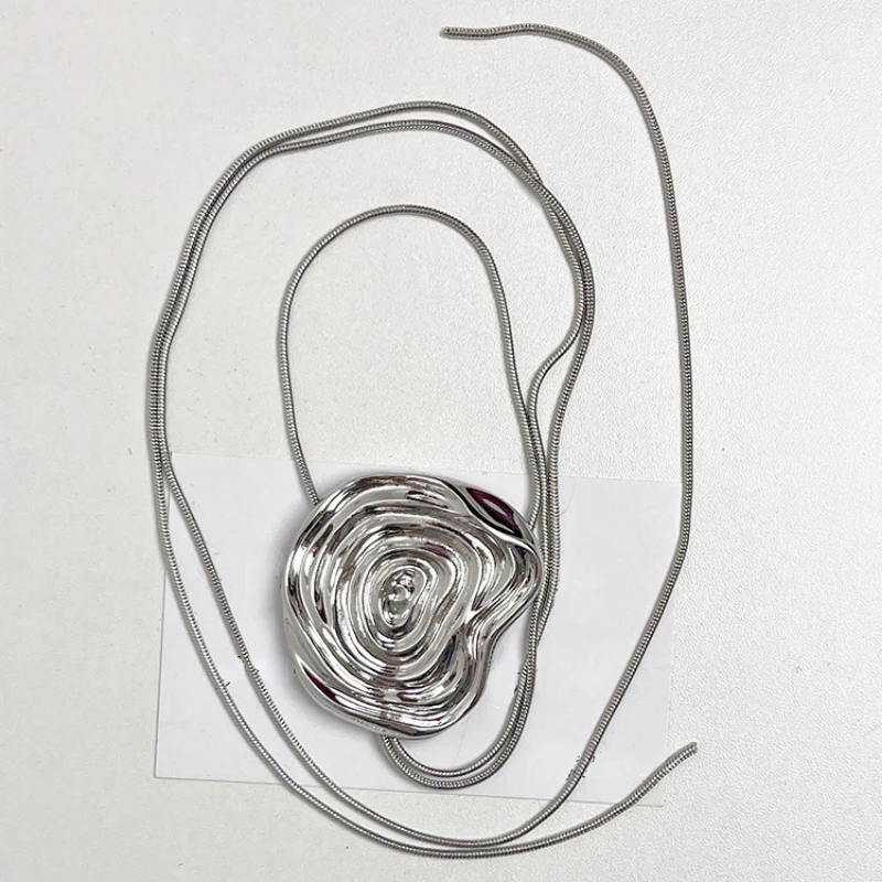 Bilandi-Collier en métal de luxe pour femme, bijoux de tempérament, cadeaux de fête, accessoires exagérés, nouvelle tendance 2024 4