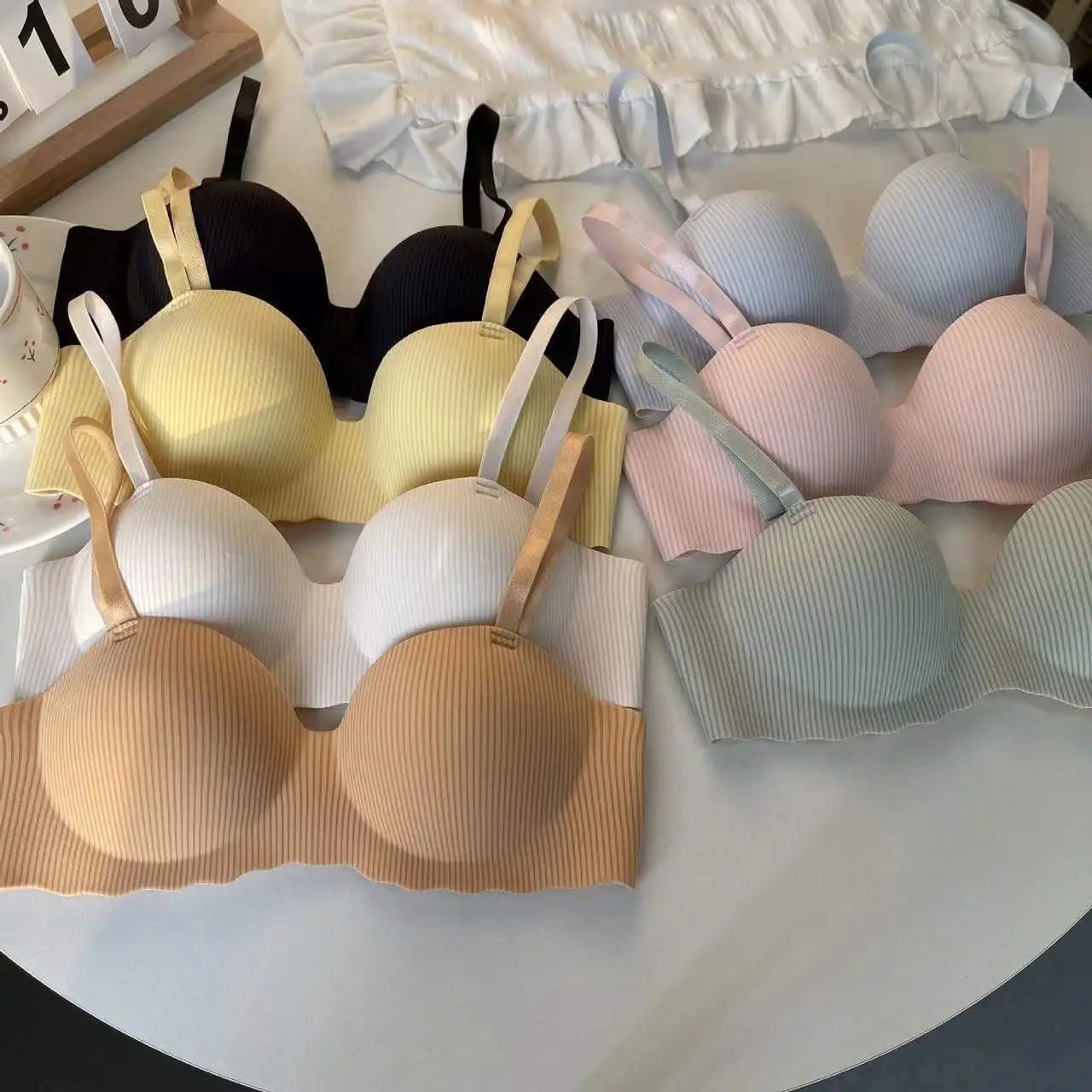 

Seamless Push Up Bra Women Brassiere Sexy Underwear Wirefree Bralette Female Lingerie Intimates Bras Macaroon Solid Color