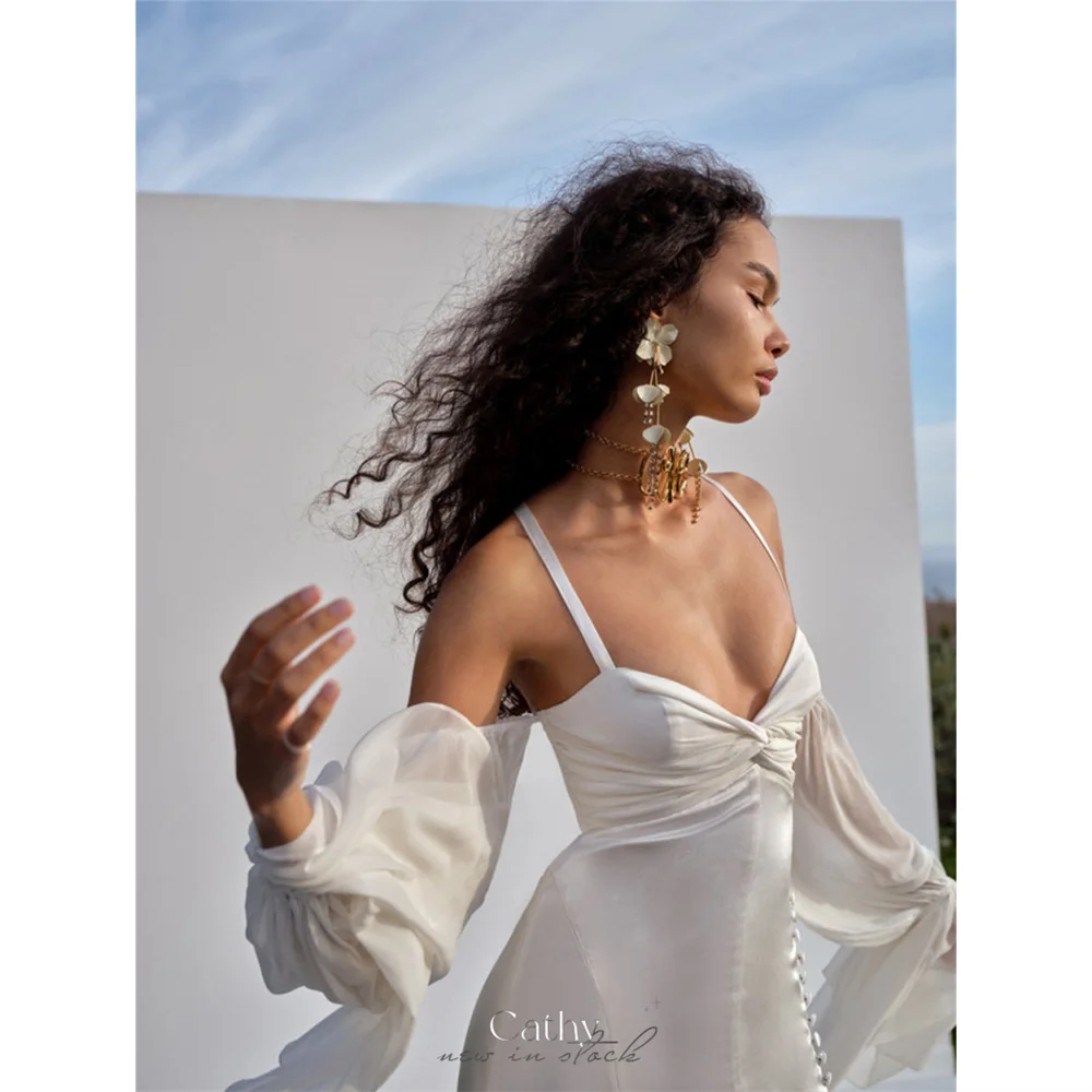 Cathy White Satin Wedding Dresses Spaghetti Strap vestidos de noche V-neck Side High Split Long Train Formal Evening 2024
Cathy White Satin Wedding Dresses Spaghetti Strap vestidos de noche V-neck Side High Split Long Train Formal Evening 2024