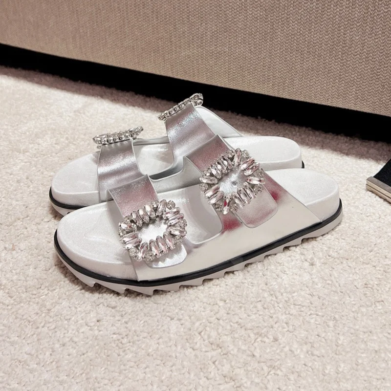 Women Slippers Summer 2024 New Peep Toe Double Row Crystal Buckle Decoration Lady Beach Shoes Full Of Advanced Sense Slippers
Women Slippers Summer 2024 New Peep Toe Double Row Crystal Buckle Decoration Lady Beach Shoes Full Of Advanced Sense Slippers