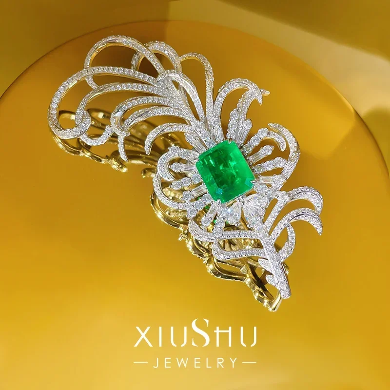 

Luxury Green S925 Pendant Bracelet with Two Wearing Styles, Temperament, Precision Edition, Feather Fashion Wedding Jewelry