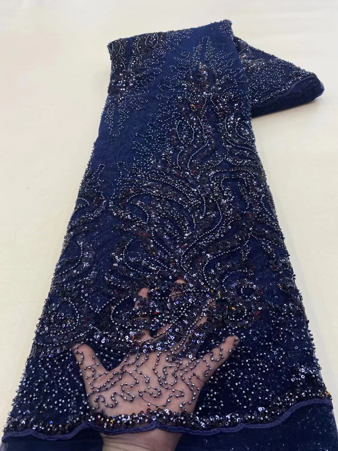 French New Style Navy Blue Handmade Sequins Tulle Fabric 2022 High Quality African Beaded Fabric For Wedding Bride Daily Dress
French New Style Navy Blue Handmade Sequins Tulle Fabric 2022 High Quality African Beaded Fabric For Wedding Bride Daily Dress