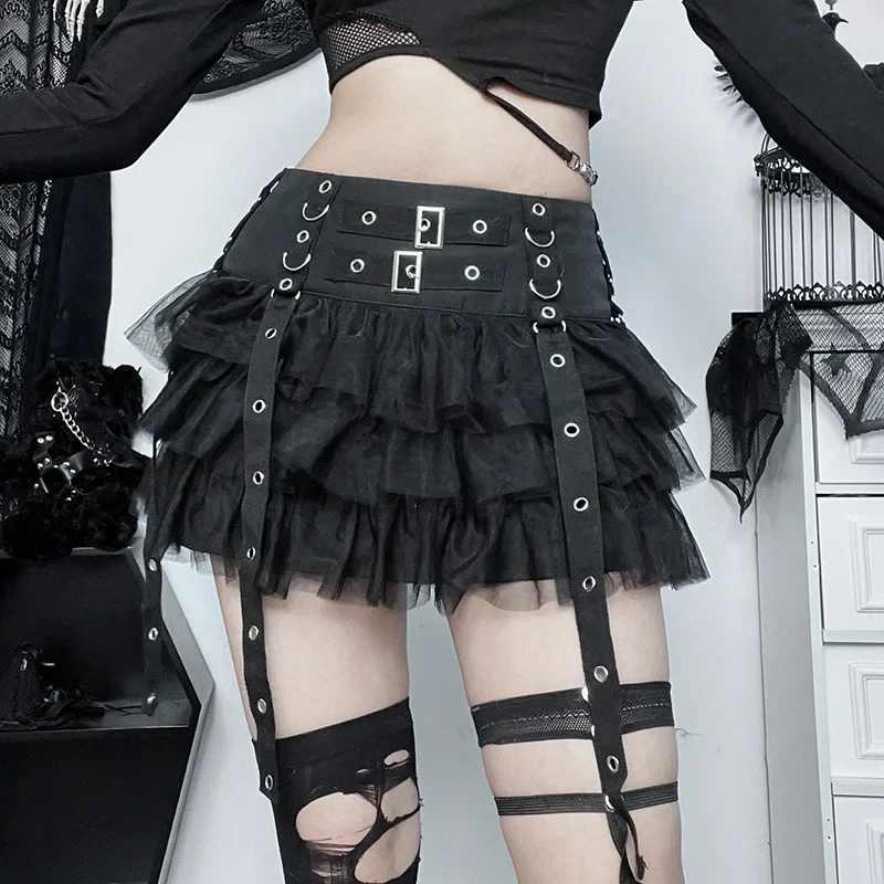 

Black Women Punk High Waisted Goth Skirt Sexy Pleated Mini Skirt with Chain E Girl Lace-Up Tie PU Leather Corset Y2K Crop Tops