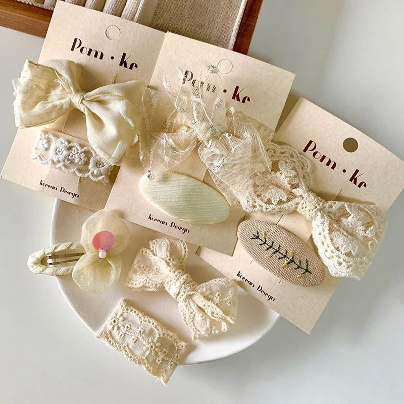 French Beige Lace Bow Hairpins Women Girls Hair Clips Pins Barrettes Accessories Hairclip Hairgrips Headdress Headwear Ornaments
French Beige Lace Bow Hairpins Women Girls Hair Clips Pins Barrettes Accessories Hairclip Hairgrips Headdress Headwear Ornaments