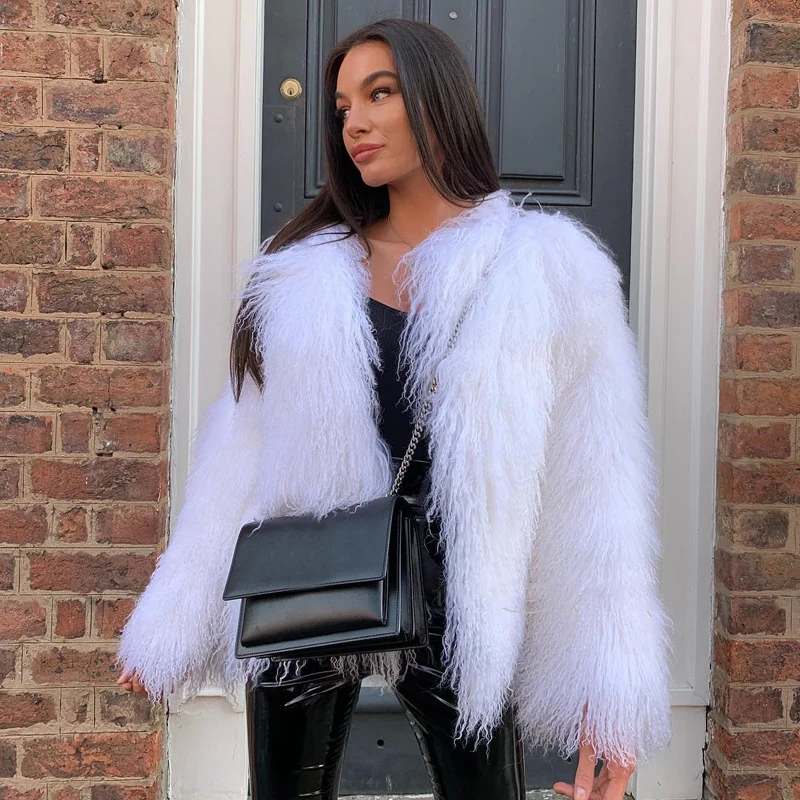 Autumn Winter 2021 Fluffy Faux Fur Coat Women Chunky Curly Fake Fur Jacket Coats Thick Warm Overcoat Outerwear Streetwear Ladies
Autumn Winter 2021 Fluffy Faux Fur Coat Women Chunky Curly Fake Fur Jacket Coats Thick Warm Overcoat Outerwear Streetwear Ladies