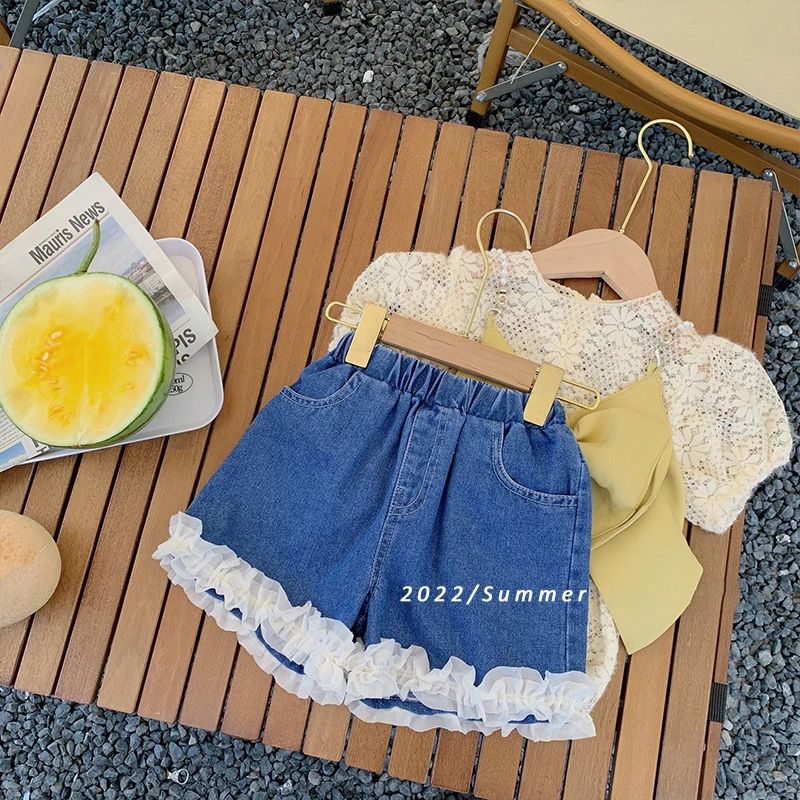 Baby Girls' Denim Shorts 2022 Summer New Loose Waist Pocket Lace Casual A-Line Jean Pants Children's Clothing 2-7 Years Old
Baby Girls' Denim Shorts 2022 Summer New Loose Waist Pocket Lace Casual A-Line Jean Pants Children's Clothing 2-7 Years Old