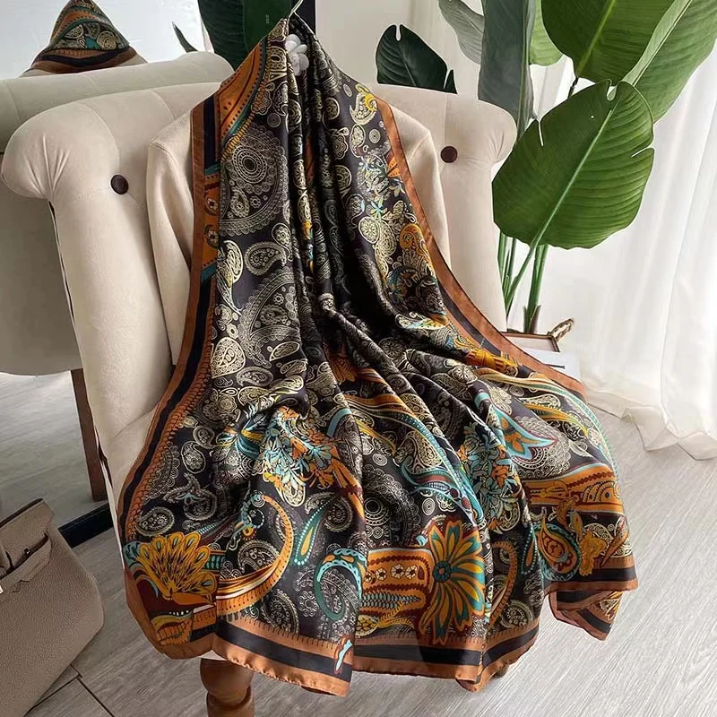 Luxury Brand Scarf Women New Style Fashion Color Matching Print silk scarf lady Popular headcloth beach shawl
Luxury Brand Scarf Women New Style Fashion Color Matching Print silk scarf lady Popular headcloth beach shawl