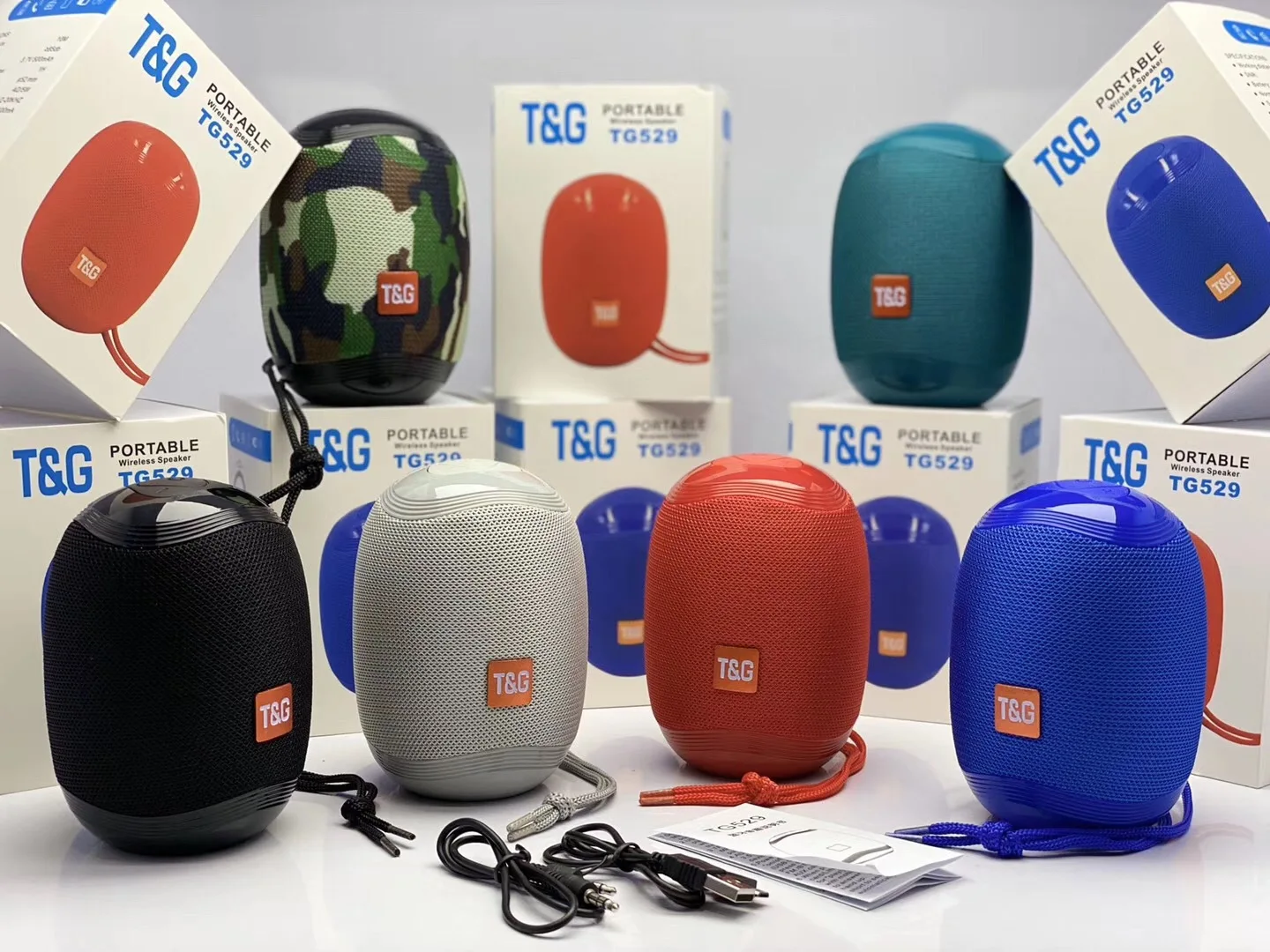 TG529 Wireless Bluetooth speaker outdoor portable subwoofer portable mini speaker
TG529 Wireless Bluetooth speaker outdoor portable subwoofer portable mini speaker