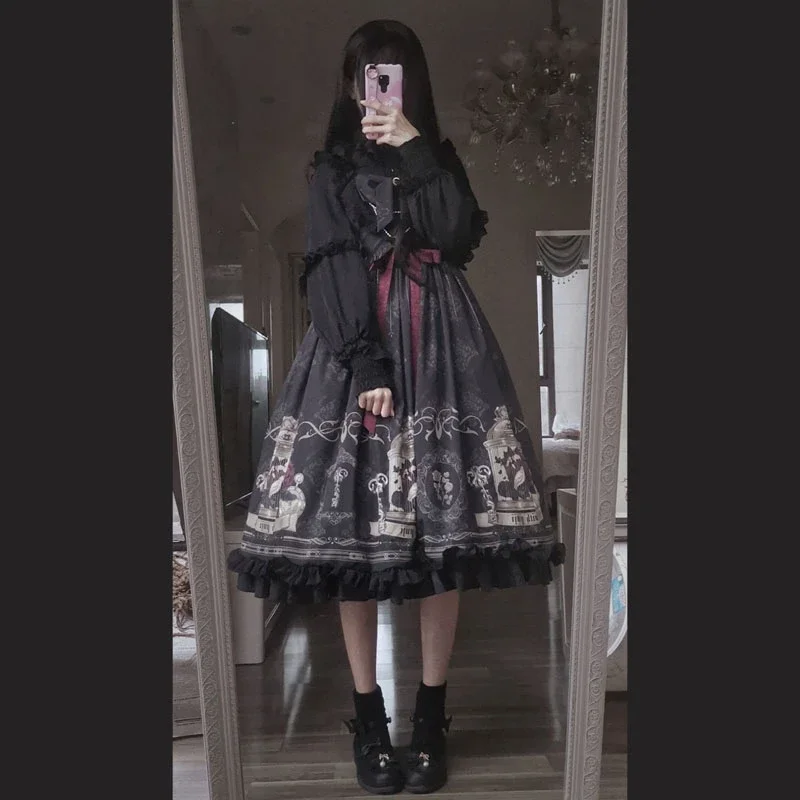 Japanese Harajuku role-playing costume Gothic style retro Lolita Jsk dress Nightingale and Rose Princess Victoria party dress
Japanese Harajuku role-playing costume Gothic style retro Lolita Jsk dress Nightingale and Rose Princess Victoria party dress