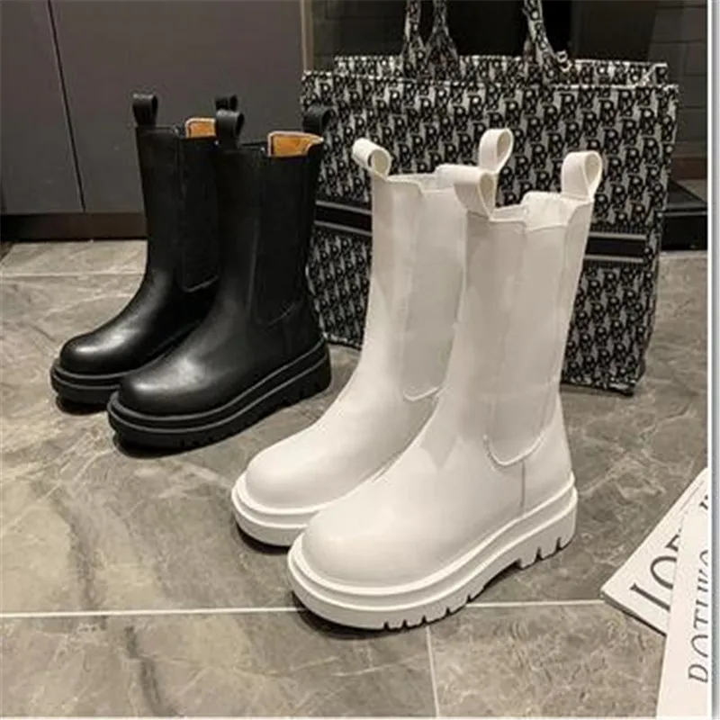 2023 Fashion Women's Boots Autumn Winter Platform Middle Calf Short Tube Boots White Black Chelsea Chimney Boot Pipe 40
2023 Fashion Women's Boots Autumn Winter Platform Middle Calf Short Tube Boots White Black Chelsea Chimney Boot Pipe 40