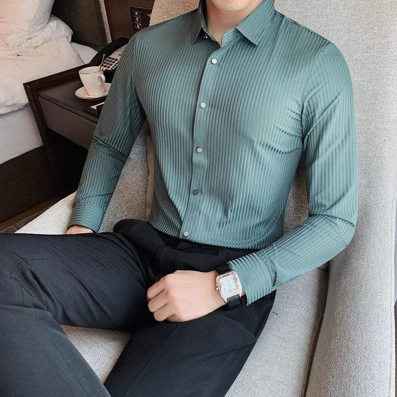 2023 Spring Autumn Long Sleeve Men Vintage Shirts Fashion stripe Slim Fit Korean Mens Shirt Luxe Homm Office Dress S-4XL
2023 Spring Autumn Long Sleeve Men Vintage Shirts Fashion stripe Slim Fit Korean Mens Shirt Luxe Homm Office Dress S-4XL