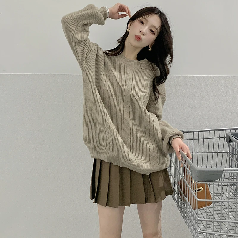 Twisted Pullover Sweater Female 2023 Autumn and Winter New Lazy Style Loose Outwear Versatile Knitted Sweater Women
Twisted Pullover Sweater Female 2023 Autumn and Winter New Lazy Style Loose Outwear Versatile Knitted Sweater Women