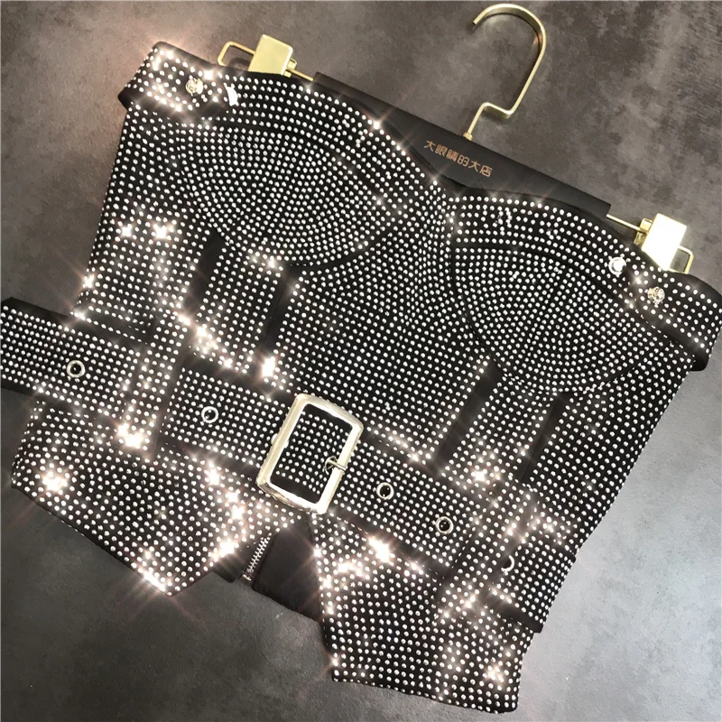 2022 Summer New Arrivals Sleeveless Strapless Diamonds Black Slim Tank Top Vest With Belt Women
2022 Summer New Arrivals Sleeveless Strapless Diamonds Black Slim Tank Top Vest With Belt Women