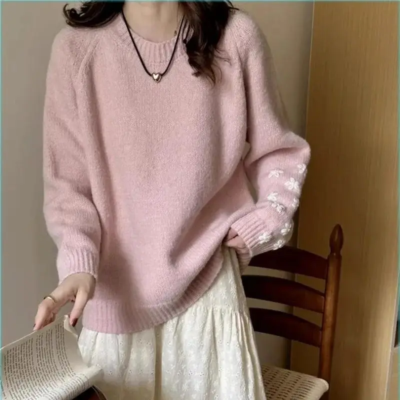Hsa Handmade Flower Embroidery Soft Glutinous Round Neck Pullover Gentle Wind Sweater Women's Autumn and Winter Loose Knit Pull
Hsa Handmade Flower Embroidery Soft Glutinous Round Neck Pullover Gentle Wind Sweater Women's Autumn and Winter Loose Knit Pull