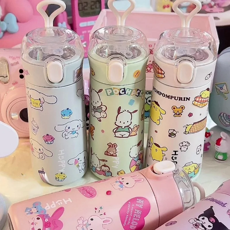 Sanrios Kuromi Pachacco Cinnamoroll Melody 304, стеклянная крышка из нержавеющей стали, соломенная изоляция, портативная чашка для воды с холодной изоляцией
Sanrios Kuromi Pachacco Cinnamoroll Melody 304, стеклянная крышка из нержавеющей стали, соломенная изоляция, портативная чашка для воды с холодной изоляцией