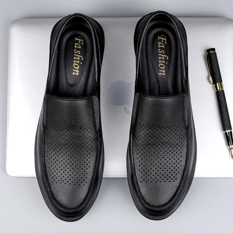 2021 New Luxury Men Leather Formal Business Drive Shoes Men's Casual Leather Shoes Breathable Feet Casual Flat Peas Men's Shoes
2021 New Luxury Men Leather Formal Business Drive Shoes Men's Casual Leather Shoes Breathable Feet Casual Flat Peas Men's Shoes