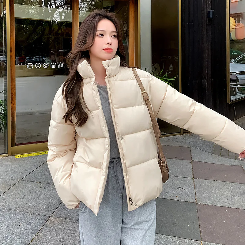 Short Cotton Coat Women's 2023 Winter New Korean Cotton Coat Student Standing Collar Loose Down Cotton Coat Thick Coat Trend
Short Cotton Coat Women's 2023 Winter New Korean Cotton Coat Student Standing Collar Loose Down Cotton Coat Thick Coat Trend