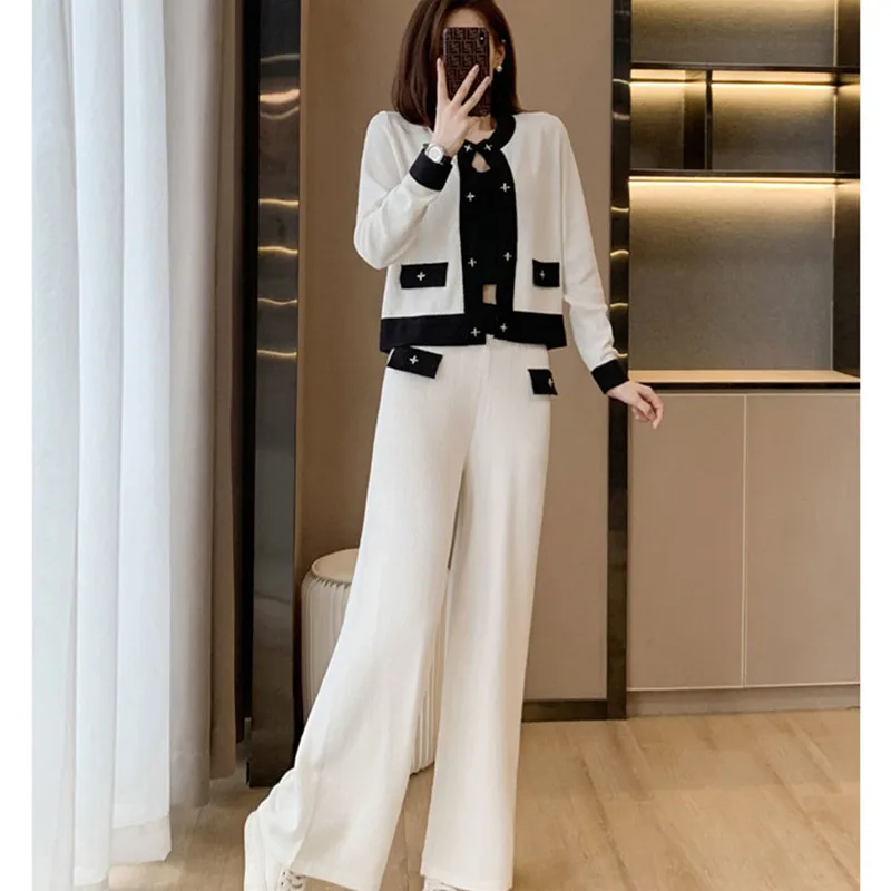 Fashion women's suit 2022 spring new knit suit fashion professional knitted wide-leg pants two-piece suit
Fashion women's suit 2022 spring new knit suit fashion professional knitted wide-leg pants two-piece suit