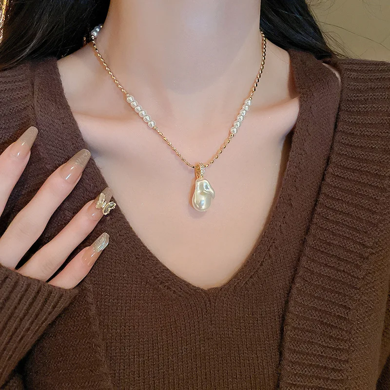 Необычное жемчужное циркониевое ожерелье с подвеской для женщин, французское Роскошное винтажное украшение
Необычное жемчужное циркониевое ожерелье с подвеской для женщин, французское Роскошное винтажное украшение
