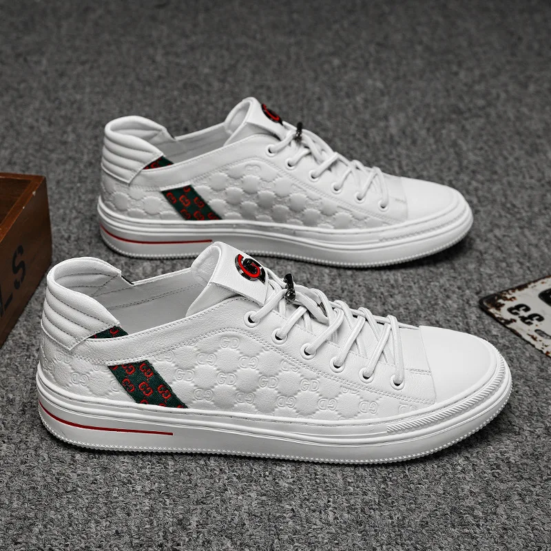 Spring and Autumn new plate shoes fashion casual small white leather shoes with the trend of sports men's shoes
Spring and Autumn new plate shoes fashion casual small white leather shoes with the trend of sports men's shoes