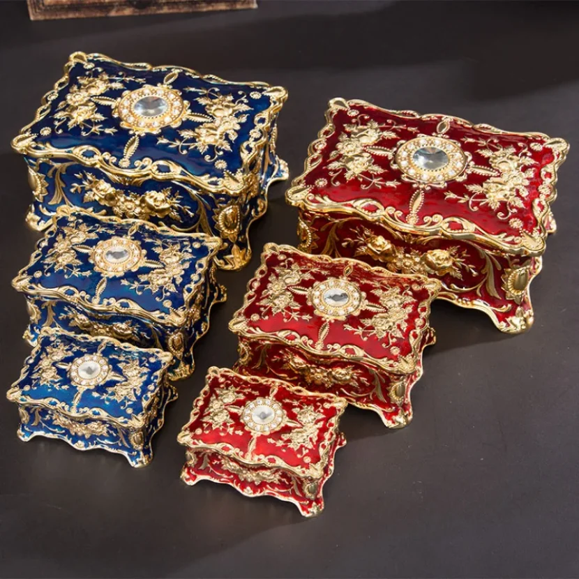 Retro Jewelry Box Alloy Crafts European Style Creative High-end Ring Necklace Storage Box Gift Jewerly Organizer1PC
Retro Jewelry Box Alloy Crafts European Style Creative High-end Ring Necklace Storage Box Gift Jewerly Organizer1PC