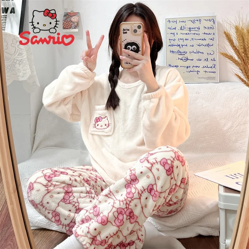 Sanrio Hello Kitty Stuff Pajamas Female Plush Flannel Winter Plus Plush Thicken Sweet Keep Warm Tracksuit Cartoon Soft Home Wear
Sanrio Hello Kitty Stuff Pajamas Female Plush Flannel Winter Plus Plush Thicken Sweet Keep Warm Tracksuit Cartoon Soft Home Wear