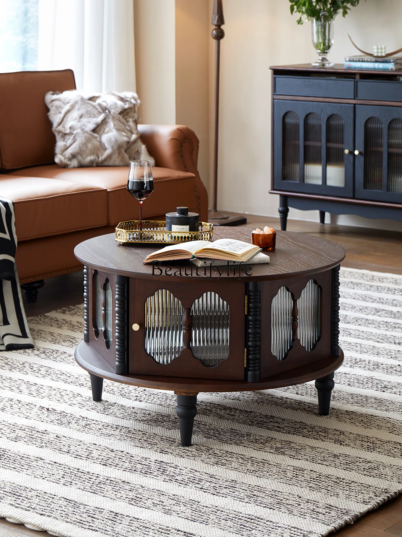 French Style Retro Coffee Table Living Room Simple Small Apartment TV Cabinet round Changhong Glass Tea Table
French Style Retro Coffee Table Living Room Simple Small Apartment TV Cabinet round Changhong Glass Tea Table