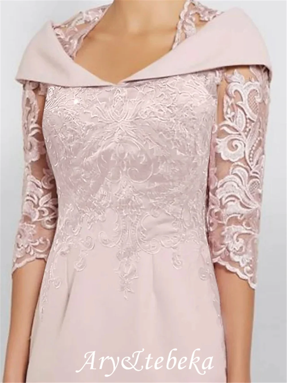 Mother of the Bride Dress Plus Size Elegant Queen Anne Knee Length Lace Stretch Fabric Half Sleeve with Appliques
Mother of the Bride Dress Plus Size Elegant Queen Anne Knee Length Lace Stretch Fabric Half Sleeve with Appliques