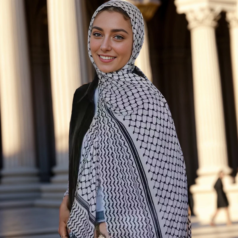 

2024 Women Scarf Plaid Print Hijab Soft Shawls and Wraps Female Foulard Designer Pashmina Bandana Muslim Headscarf