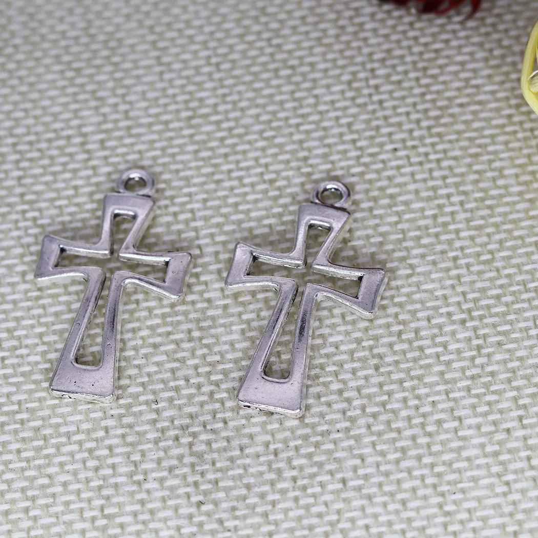10pcs/Lot Gothic Charms Hollow Cross Pendant DIY Necklace Handmade Earring Aesthetic Accessories Jewelry Making Supplies 38x22mm
10pcs/Lot Gothic Charms Hollow Cross Pendant DIY Necklace Handmade Earring Aesthetic Accessories Jewelry Making Supplies 38x22mm