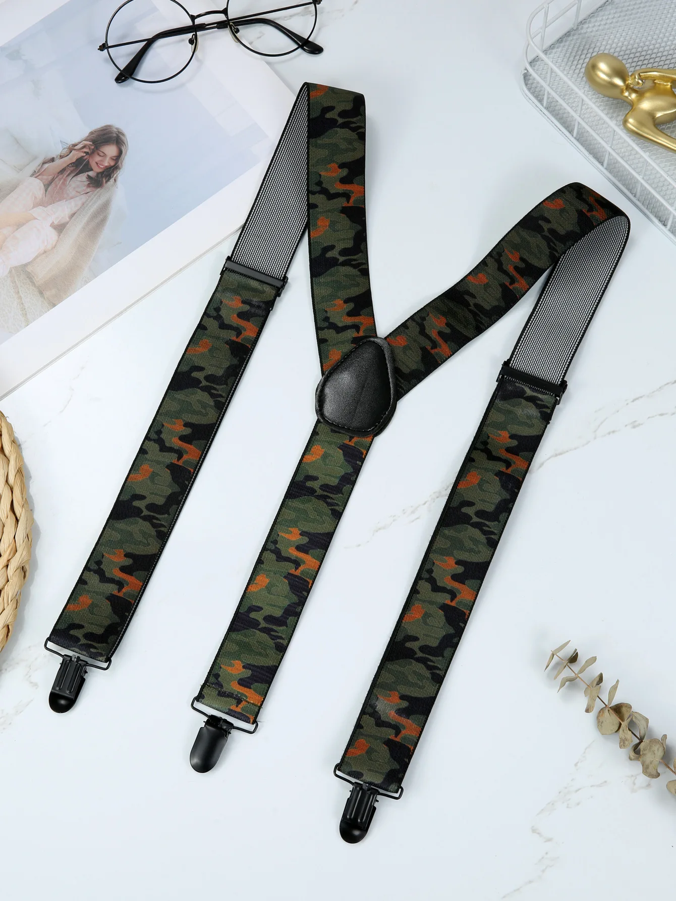 Adult suspenders men and women 3.5cm 3 clip suspenders loose elastic camouflage braces clip military fans camping party
Adult suspenders men and women 3.5cm 3 clip suspenders loose elastic camouflage braces clip military fans camping party