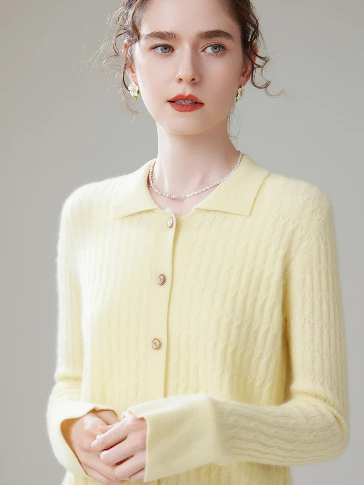 New Knitted Autumn Winter Women Cardigan Pure Cashmere Polo Collar Flare Sleeve Twist Flower Thick Cashmere Sweater Female Cloth
New Knitted Autumn Winter Women Cardigan Pure Cashmere Polo Collar Flare Sleeve Twist Flower Thick Cashmere Sweater Female Cloth