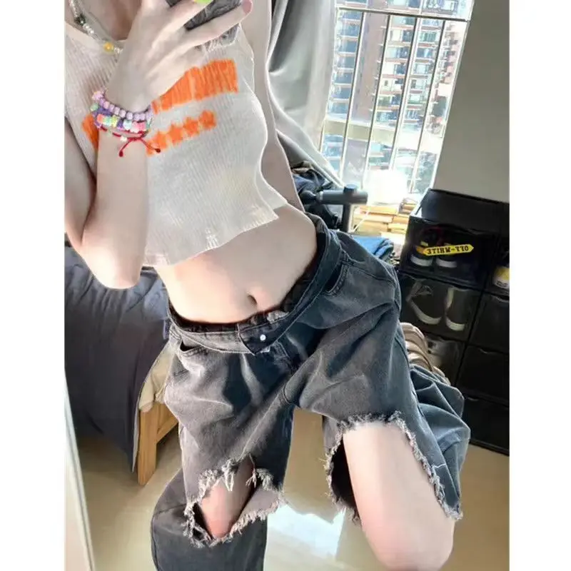 New Fashion High-quality Niche Design High Street Large Size Casual Retro Loose Personality Straight Wide Leg Ripped Jeans
New Fashion High-quality Niche Design High Street Large Size Casual Retro Loose Personality Straight Wide Leg Ripped Jeans
