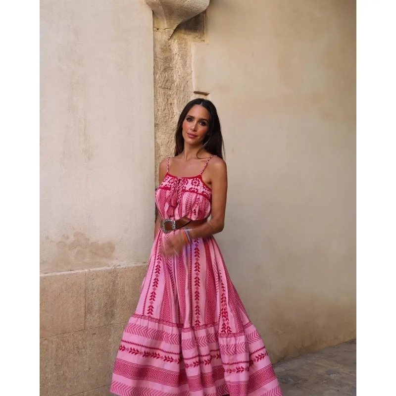 Elegant Print Knitted Spaghetti Dress Sleeveless Backless Scoop Neck Long Dress 2023 Summer New Women Beach Holiday Garments
Elegant Print Knitted Spaghetti Dress Sleeveless Backless Scoop Neck Long Dress 2023 Summer New Women Beach Holiday Garments