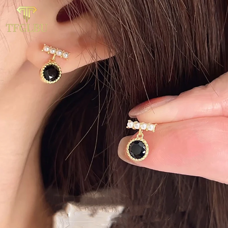 TFGLBU 0.5/1CT Moissanite Solid 925 Silver Stud Earrings for Women Pearl Elegant Ear Birthday Gift Cute Original Wedding Jewelry
TFGLBU 0.5/1CT Moissanite Solid 925 Silver Stud Earrings for Women Pearl Elegant Ear Birthday Gift Cute Original Wedding Jewelry