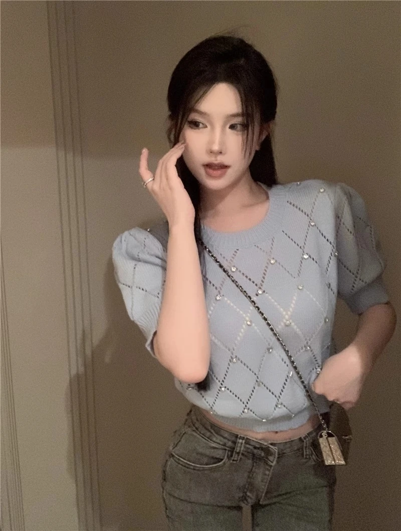 Short-sleeved jumper female spring and summer gentle wind soft sexy pure desire blouse bubble sleeve waist short hollowed knitwe
Short-sleeved jumper female spring and summer gentle wind soft sexy pure desire blouse bubble sleeve waist short hollowed knitwe