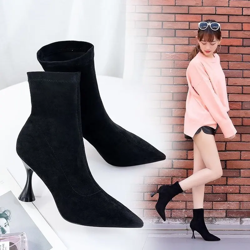 New Fashion Women Ankle Boots Pointed Toe High Heel Pumps Stiletto Soft Suede Slip-on Short Boot Purple Black Red Cozy Botas
New Fashion Women Ankle Boots Pointed Toe High Heel Pumps Stiletto Soft Suede Slip-on Short Boot Purple Black Red Cozy Botas