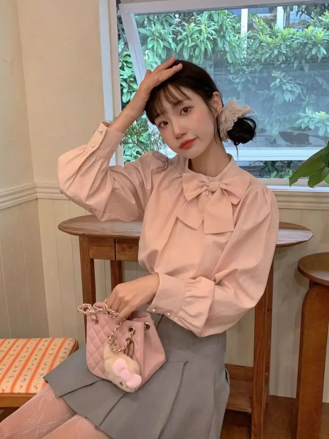 

Корейская женская Милая свободная розовая рубашка с длинным рукавом и бантом, женская модная одежда с цветочным украшением
