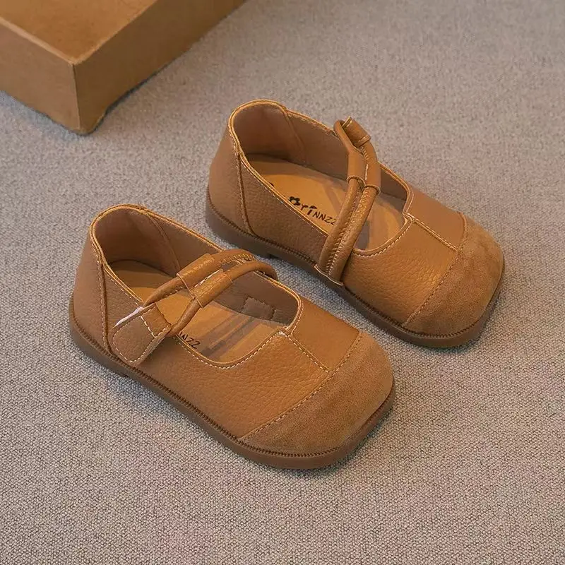 

Детские туфли на плоской подошве, повседневная обувь из искусственной кожи с квадратным носком, на липучке, выразительные стильные весенние туфли для девочек 21-30