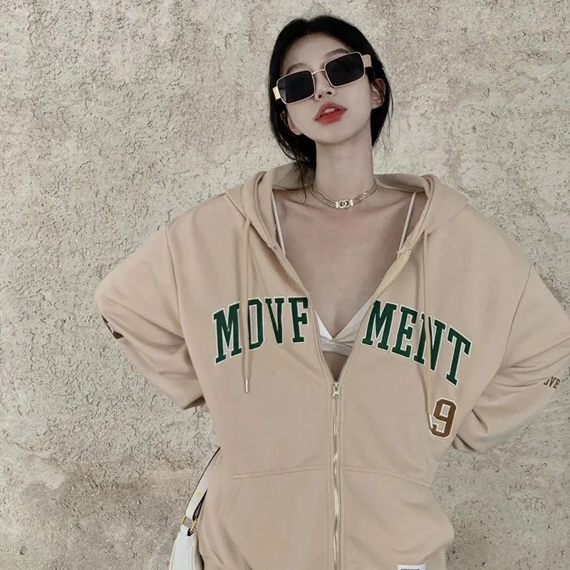 Y2k Embroidery Hoodies Women Goth Punk Zip Up Print Jacket Grunge Jacket Print Casual Korea Japanese Zipper Korea Coat Goth Punk
Y2k Embroidery Hoodies Women Goth Punk Zip Up Print Jacket Grunge Jacket Print Casual Korea Japanese Zipper Korea Coat Goth Punk