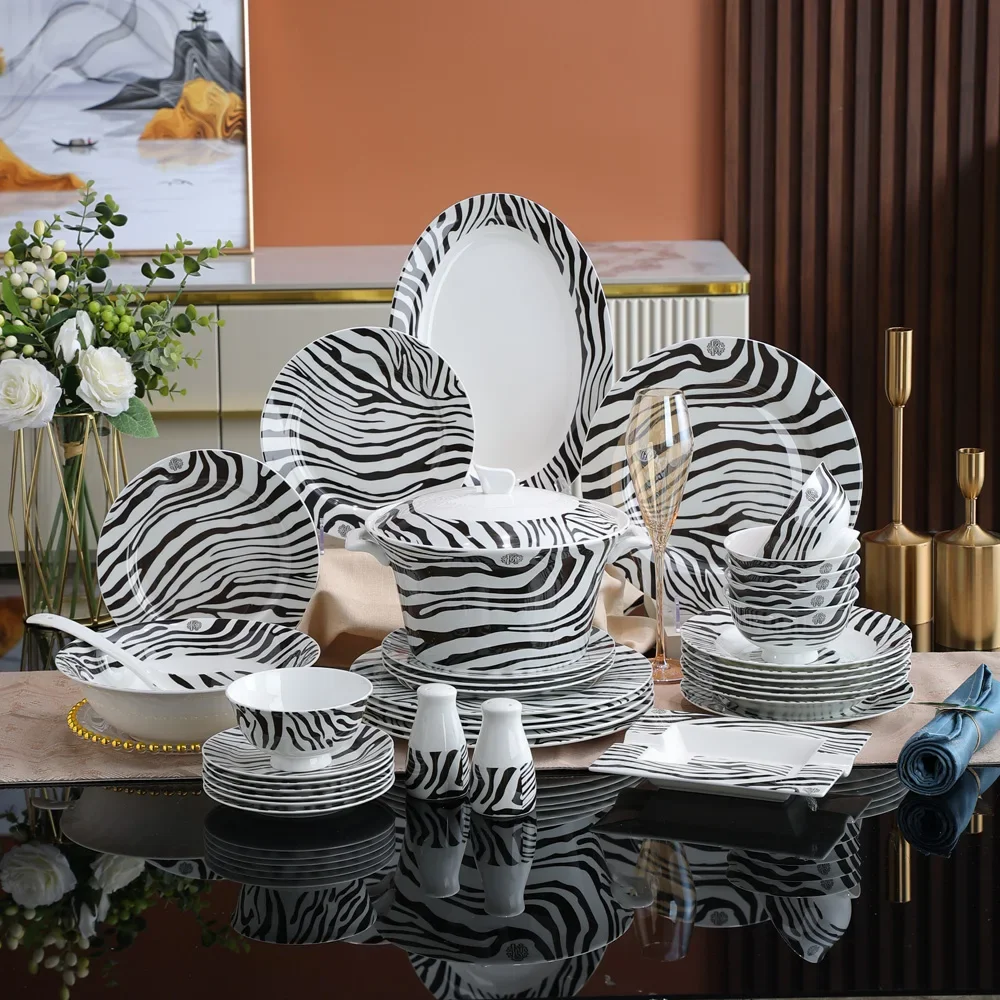 

Zebra-Print Ceramic Plate and Bowl Set Cutlery Set Christmas Salad Dessert Bone China White Plate Kitchen Plate Round Tray