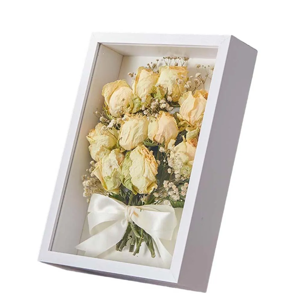 Three dimensional Hollow Frame for Photo Display Showcase Your Plants Professionally Wood Material Size 15*20cm
Three dimensional Hollow Frame for Photo Display Showcase Your Plants Professionally Wood Material Size 15*20cm
