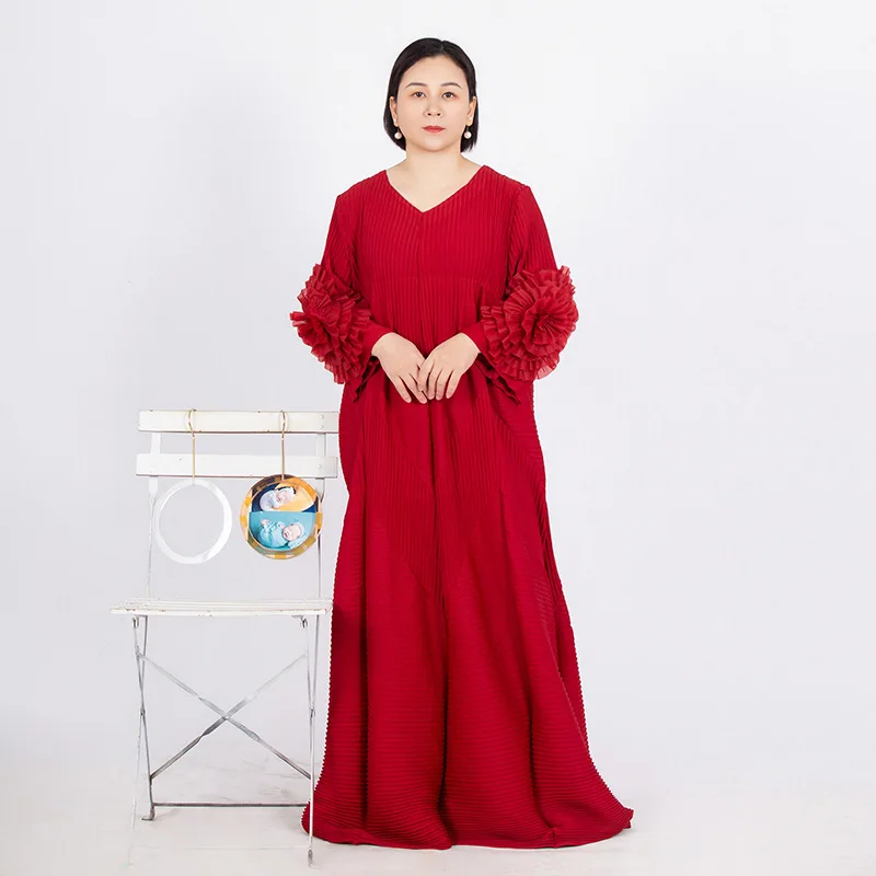 

Miyake Fold Women's 2024 Spring/summer New Solid Color Design Feeling V-neck Mid-sleeve Loose Elegant Evening Dresses Clothing