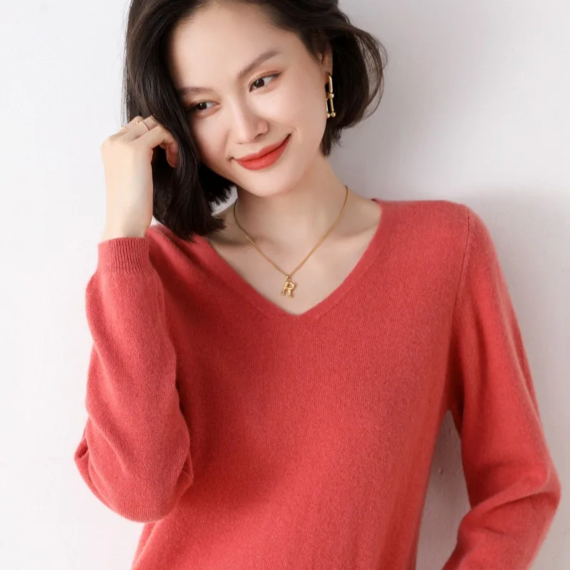 New V-neck Woolen Women's Short Inner Wear Sweater Loose Slimming Pullover Long Sleeve Wool Base Shirt
New V-neck Woolen Women's Short Inner Wear Sweater Loose Slimming Pullover Long Sleeve Wool Base Shirt