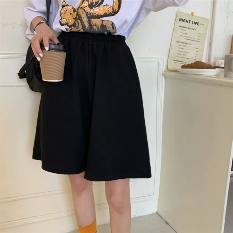 Oversized Loose Women Straight Short Pants Summer Fashion All Match Ins Tide Korean High Waist Sports Casual 5 Cent Pant
Oversized Loose Women Straight Short Pants Summer Fashion All Match Ins Tide Korean High Waist Sports Casual 5 Cent Pant