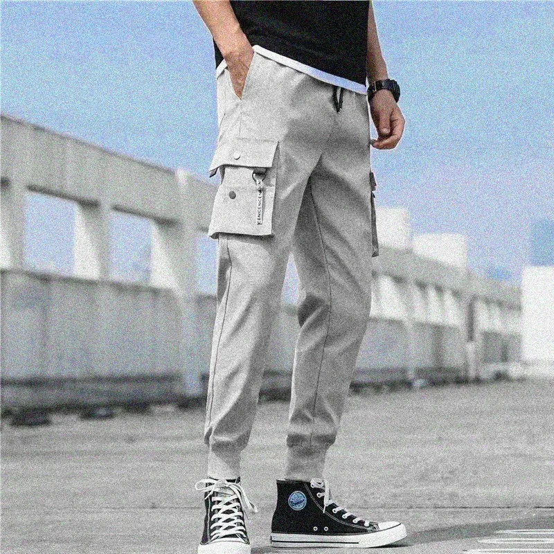 Men's Denim Men's slim fashion brand foot-binding Korean version of the trend with handsome and relaxed men's casual nine points
Men's Denim Men's slim fashion brand foot-binding Korean version of the trend with handsome and relaxed men's casual nine points