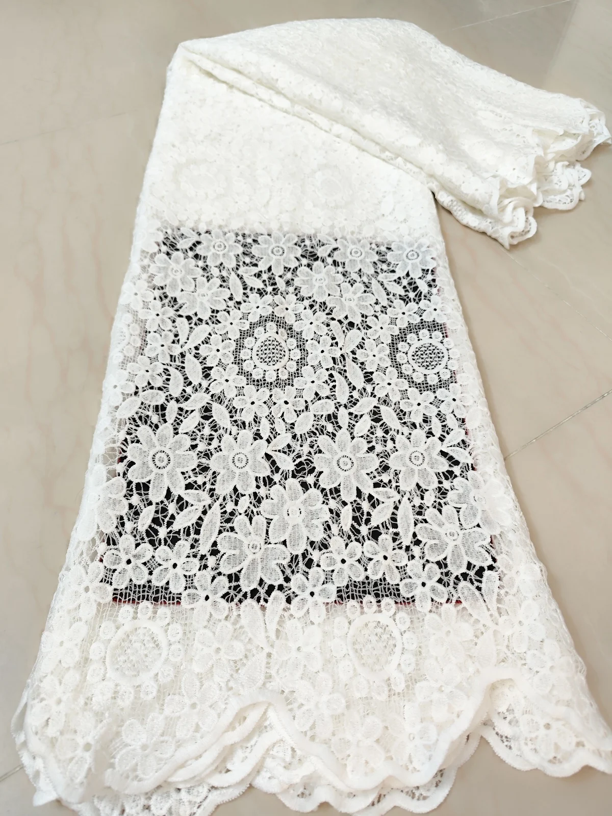 Новинка 2023, высокое качество, Африканский нигерийский гипюр, шнур, сетка, кружевная ткань, Водорастворимая кружевная ткань для выпускного вечера, искусственное платье PJFT2308A 
Новинка 2023, высокое качество, Африканский нигерийский гипюр, шнур, сетка, кружевная ткань, Водорастворимая кружевная ткань для выпускного вечера, искусственное платье PJFT2308A