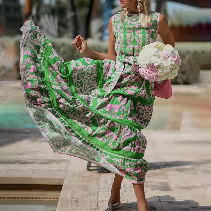 2023 Spring and Summer New Women's Bohemian Style Long Dress, Round Neck Sleeveless Tied Waist Print Hem Dress
2023 Spring and Summer New Women's Bohemian Style Long Dress, Round Neck Sleeveless Tied Waist Print Hem Dress