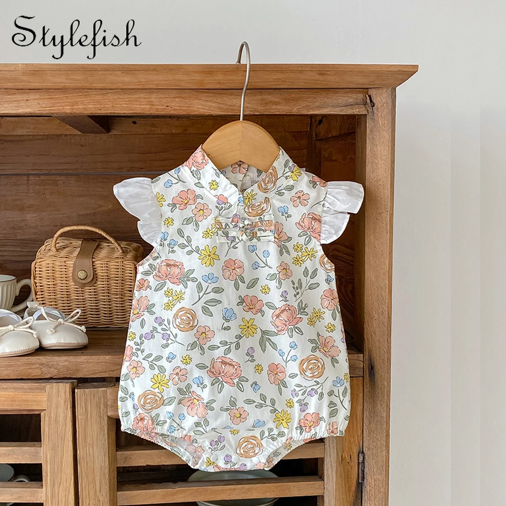 Summer New Line Infant and Toddler Girl Baby Pure Cotton Flower Qipao Pan Buckle Fly Sleeve Wrap Fart Romper One Piece Creeper
Summer New Line Infant and Toddler Girl Baby Pure Cotton Flower Qipao Pan Buckle Fly Sleeve Wrap Fart Romper One Piece Creeper